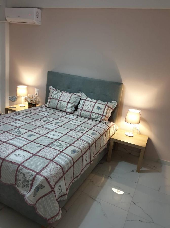 Eytyhias Yard Apartments In Poros Poros Town Dış mekan fotoğraf