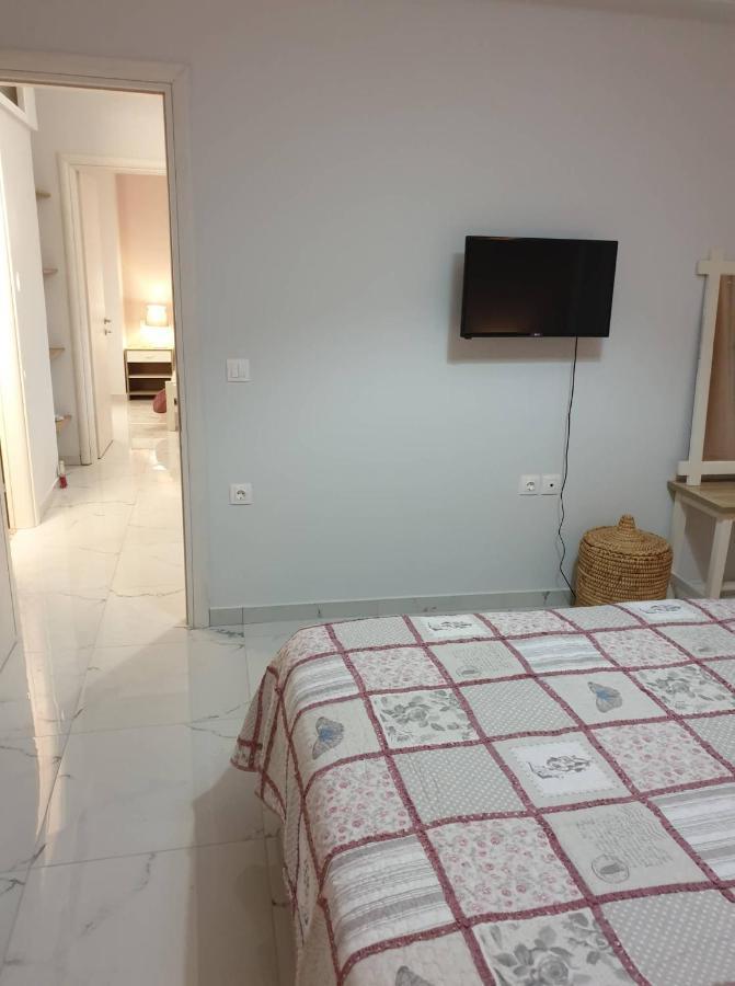 Eytyhias Yard Apartments In Poros Poros Town Dış mekan fotoğraf