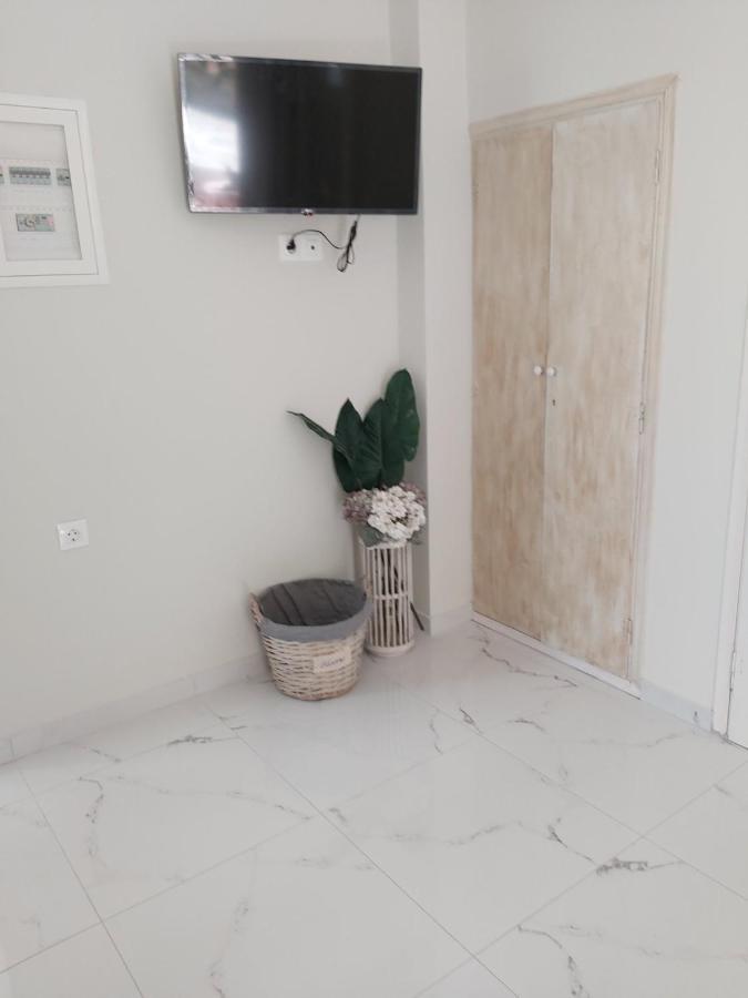 Eytyhias Yard Apartments In Poros Poros Town Dış mekan fotoğraf